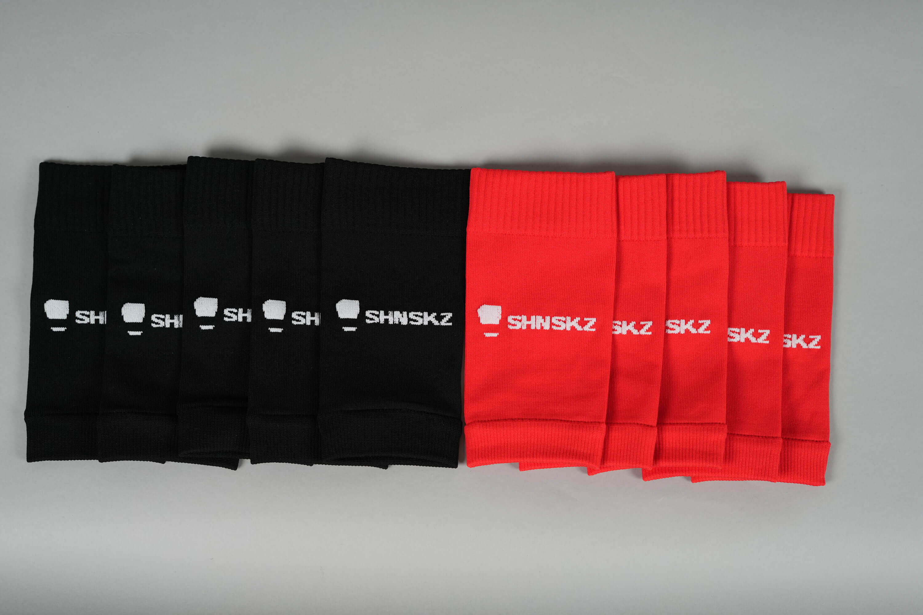 Team Pack - Medium (Black / Red)